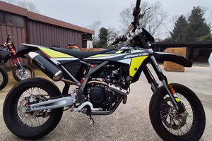 FANTIC MOTOR XMF 125 MOTARD INCOMPLETA NON IMMATRI