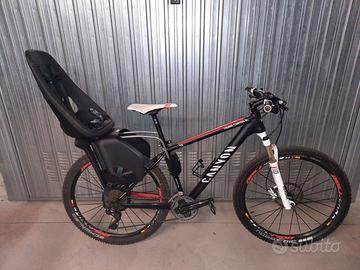 Seggiolino da bici posteriore Thule Nexxt Maxi
