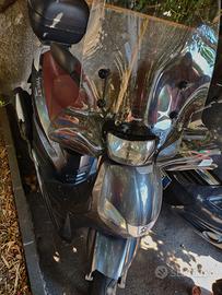 PEUGEOT TWEET 125CC  2014 con motore guasto