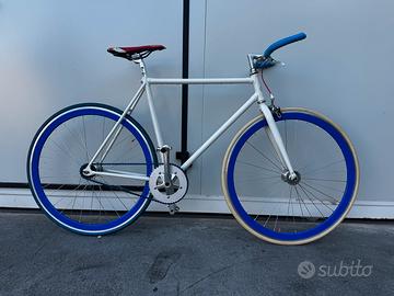 Bicicletta Fixie artigianale