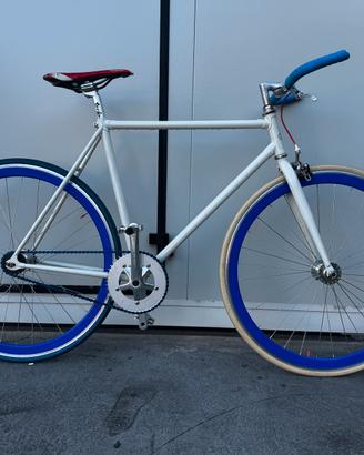 Bicicletta Fixie artigianale