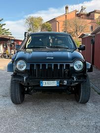Jeep cherokee kj 3.7