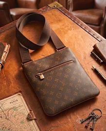 Tracolla  Vuitton unisex..   Vintage.   Perfetta!