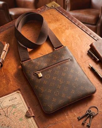 Tracolla  Vuitton unisex..   Vintage.   Perfetta!