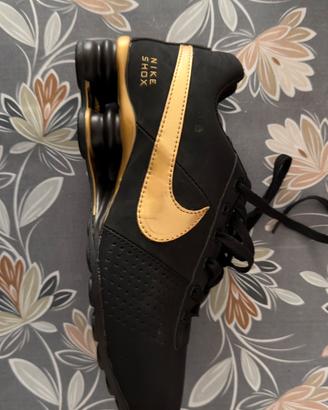 Nike shox R4