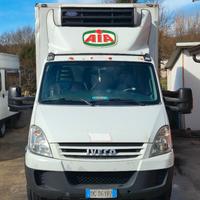 Iveco daily 65c18 isotermico guida con patente C