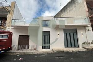 Casa indipendente, Via Giorgio Baglivi, 3