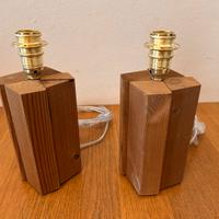 Coppia di lampade in legno