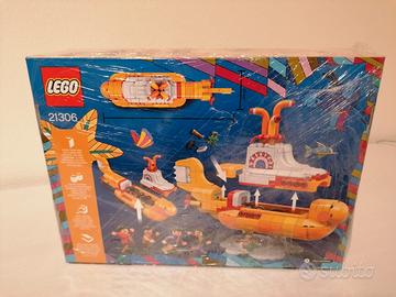 Lego set 21306 Beatles nuovo
