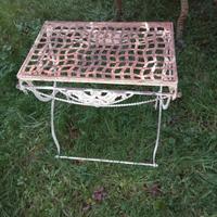 tavolinetto da giardino 