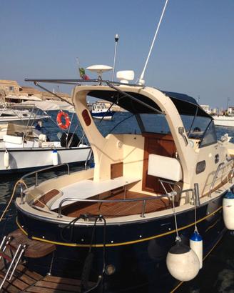 Mimì Libeccio 25 cabin