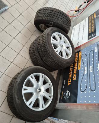  Cerchi e gomme invernali touareg 2.5 
