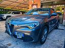 alfa-romeo-stelvio-2-2-turbodiesel-160-cv-at8-rwd