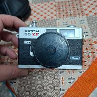 macchina fotografica vintage perfetta come da foto