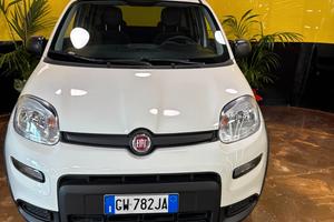 Fiat Panda 1.0 Hybrid Van 4 posti PERMUTA