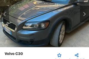 Auto Volvo C30