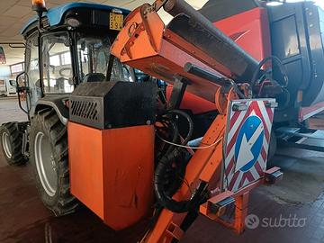 braccio decespugliatore o trincia argini marca Ber