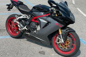 MV AGUSTA F3 675 Carbonio e reparto corse
