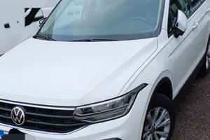 VOLKSWAGEN TIGUAN LIFE TDI DSG 2.0 – 150 CV