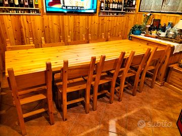 Taverna tavolo sedie mobile cassapanca 
