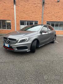Mercedes-benz A 200 d Automatic Dark Edition