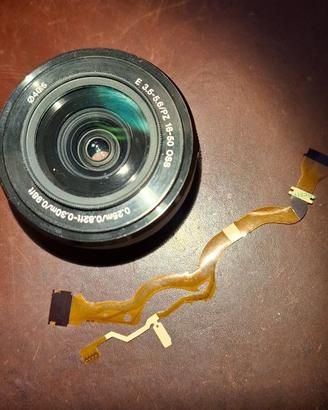 Sony eMount SELP1650 3.5-5.6/16-50 SOLO RICAMBI