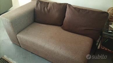 divano 2 posti