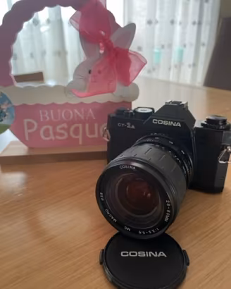 Cosina CT-1A con zoom 28-80mm