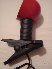 Lampada da tavolo con molletta