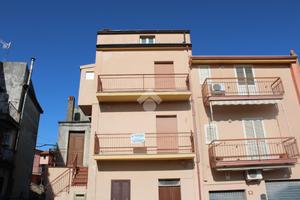 CASA SEMINDIPENDENTE A GRISOLIA