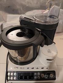 Robot multifunzione Kenwood multi cook