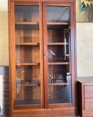Vetrinetta+mobile basso ad angolo in legno