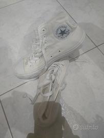 converse bianche alte n.40 Abbigliamento e Accessori In vendita