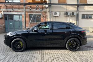 PORSCHE CAYENNE COUPE' HYBRID • TETTO •