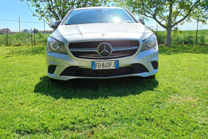 Mercedes CLA 180d shooting Brake