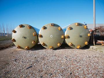 3 Serbatoi in Vetroresina da 28.000 Litri