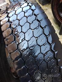 6 gomme e cerchi Eurocargo