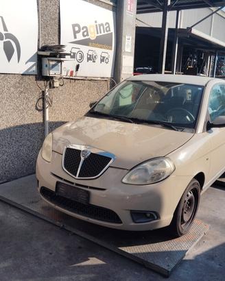 LANCIA YPSILON 1.2 B 2007 188A4000  PER RICAMBI