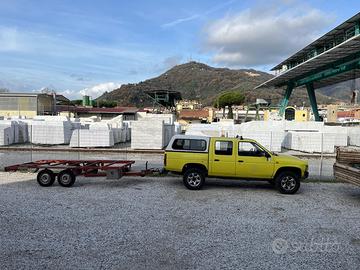 Nissan Pick-Up 4x4 (1992) + Rimorchio Umbra 2 assi
