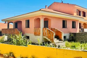 Usini villetta caposchiera da terminare