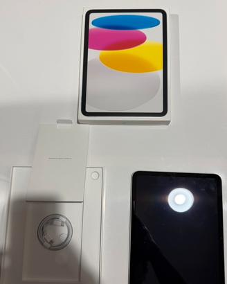 iPad (A16) + Tastiera Apple