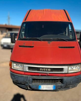 IVECO DAILY 35C13