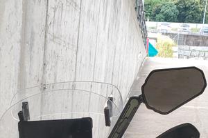 supporto vstrom con carplay