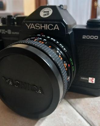 Fotocamera reflex Yashica FX-3 Super 2000