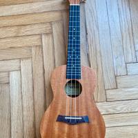 Ukulele Mogano