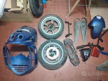 Malaguti phantom f12 / aprilia rally ricambi