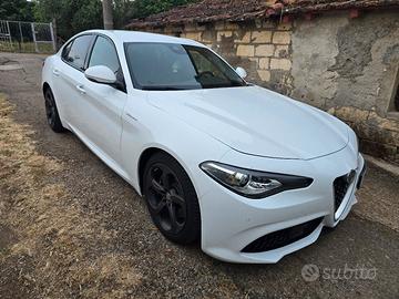 ALFA GIULIA VELOCE  210 CV Q4