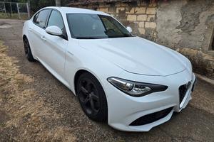 ALFA GIULIA VELOCE  210 CV Q4