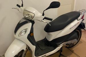 Scooter SYM Symphony 50 SR
