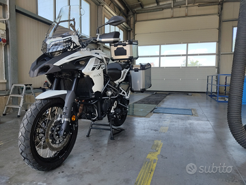 Benelli trk 502x 2023